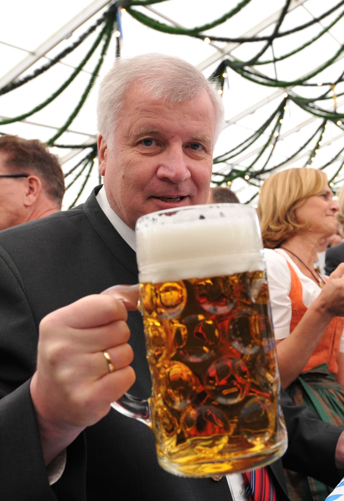 Horst Seehofer Münchenin Oktoberfestillä vuonna 2012.