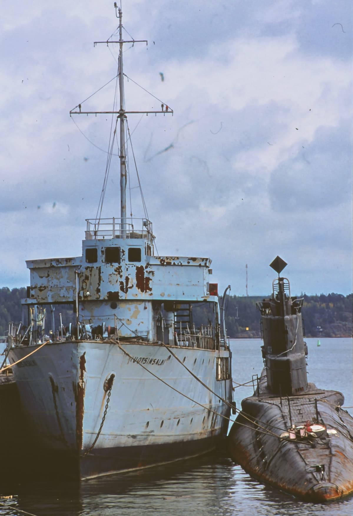 Ruotsinsalmi ja sukellusvene Naantalissa 1980-luvulla.