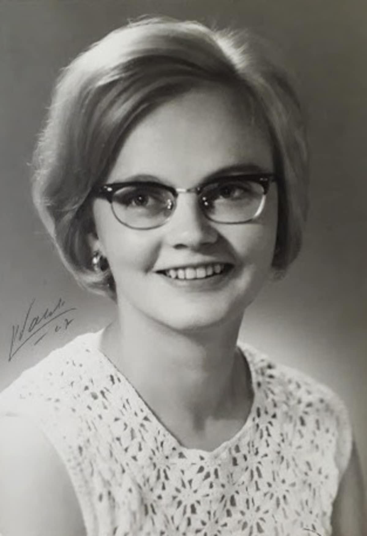 Eeva-liisa nuorena