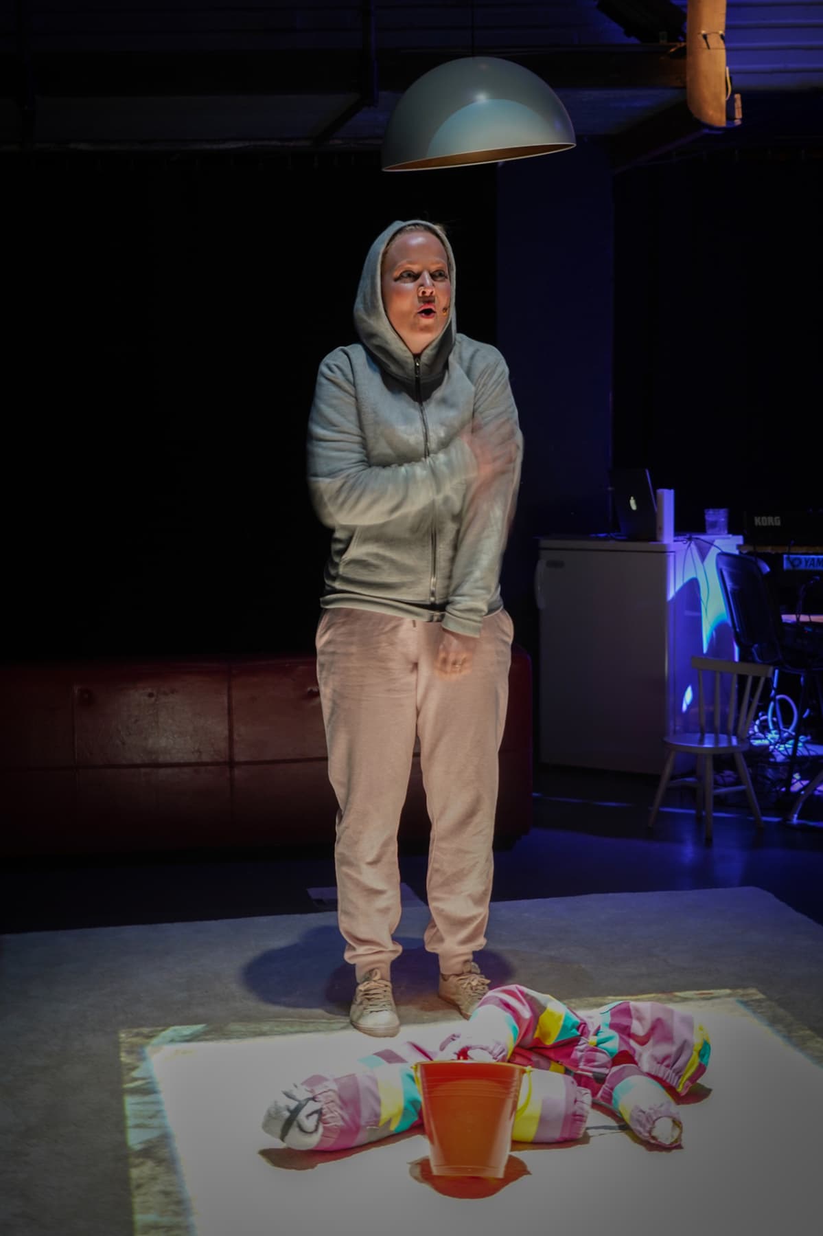 Hanna Vahtikari, Kuin raivo äiti, Kapsäkki