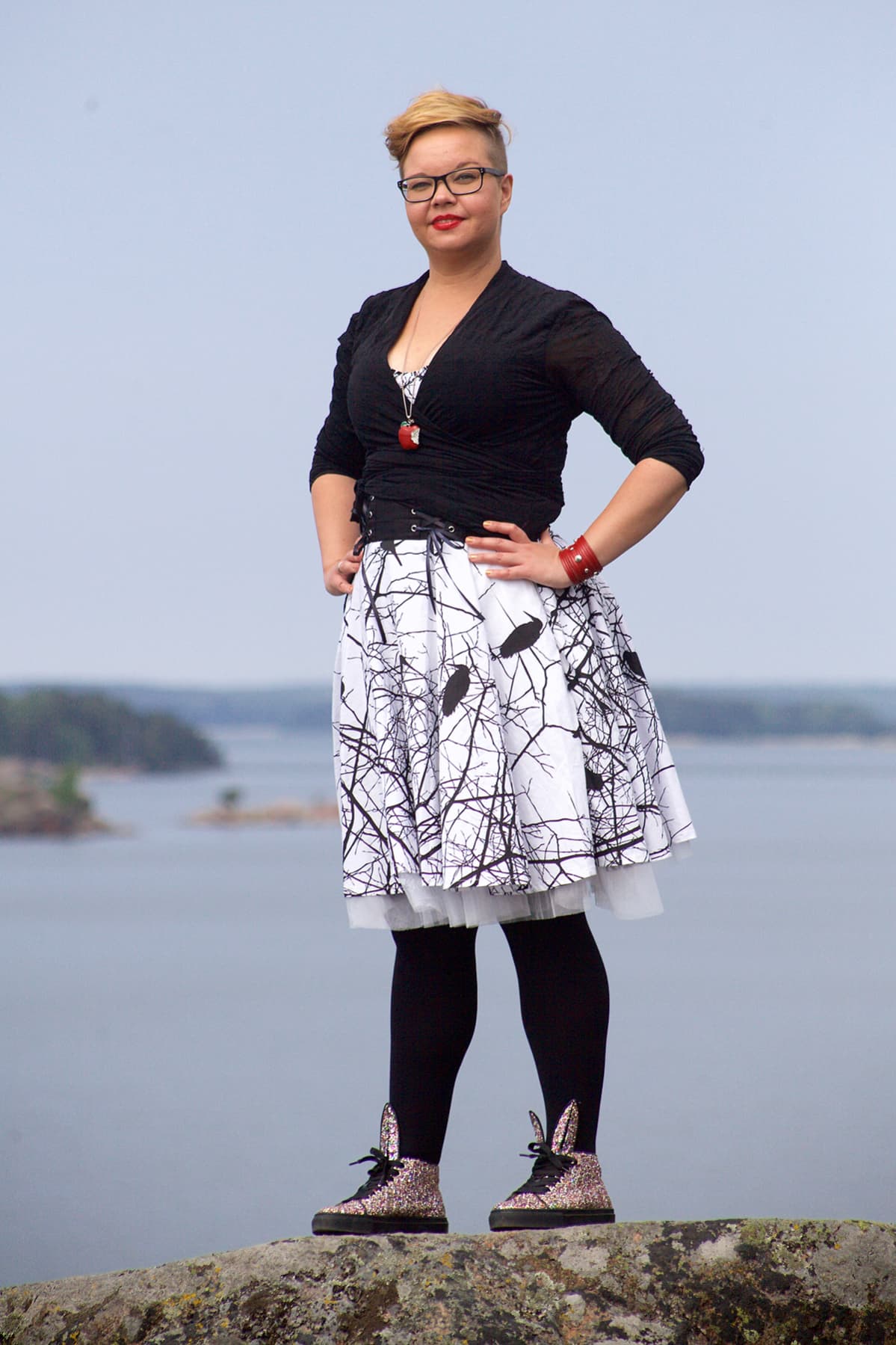 Kirjailija Salla Simukka