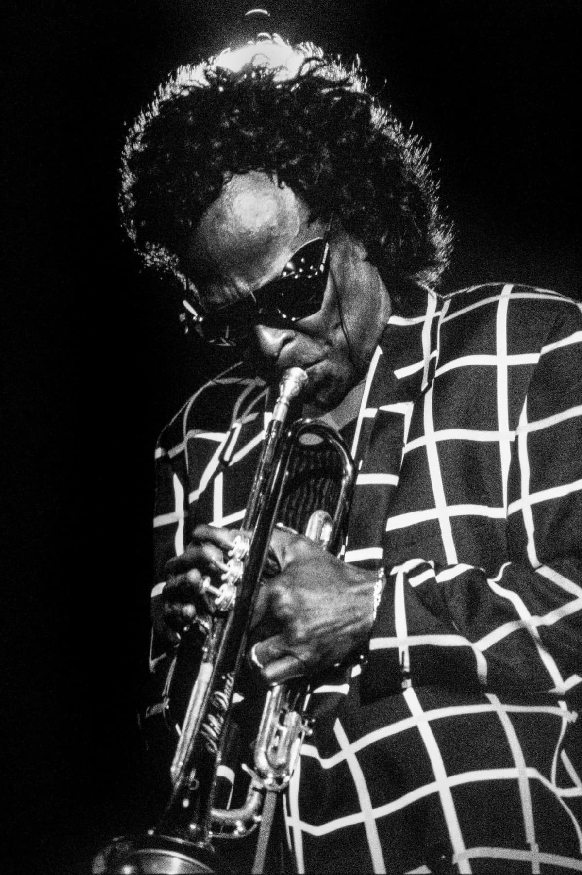 Miles Davis soittaa Haagissa Hollannissa kesällä 1991.