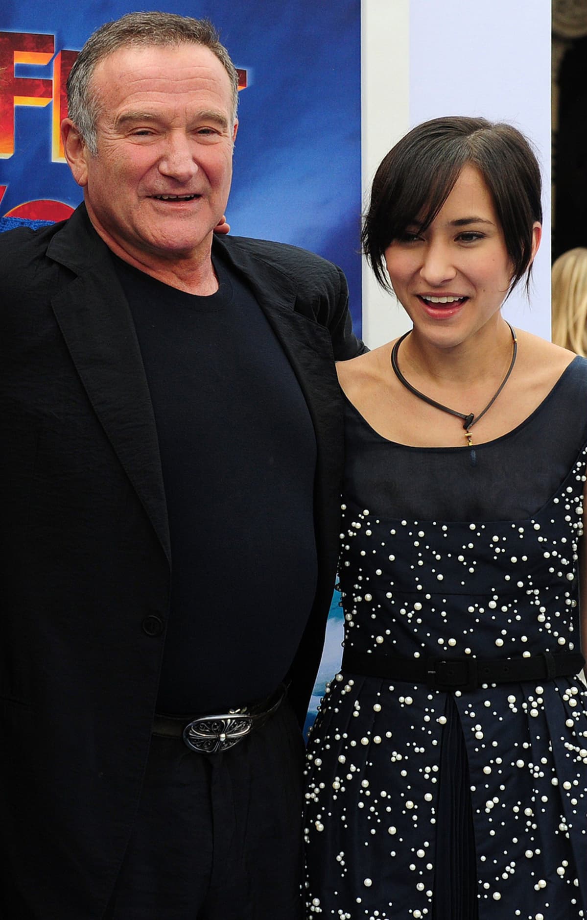 Zelda Williams kuvattuna isänsä kanssa Happy Feet Two -elokuvan ensi-illassa Hollywoodissa 13. marraskuuta 2011.