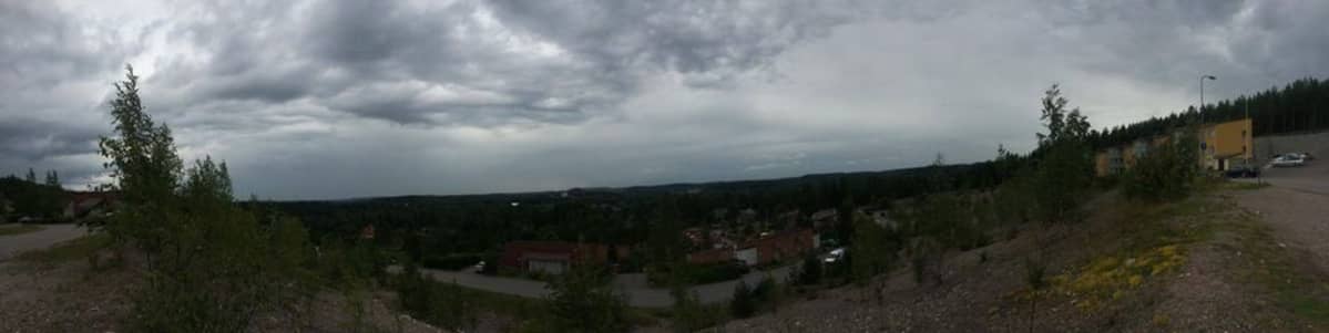 Panorama Riihelän tasanteelta.
