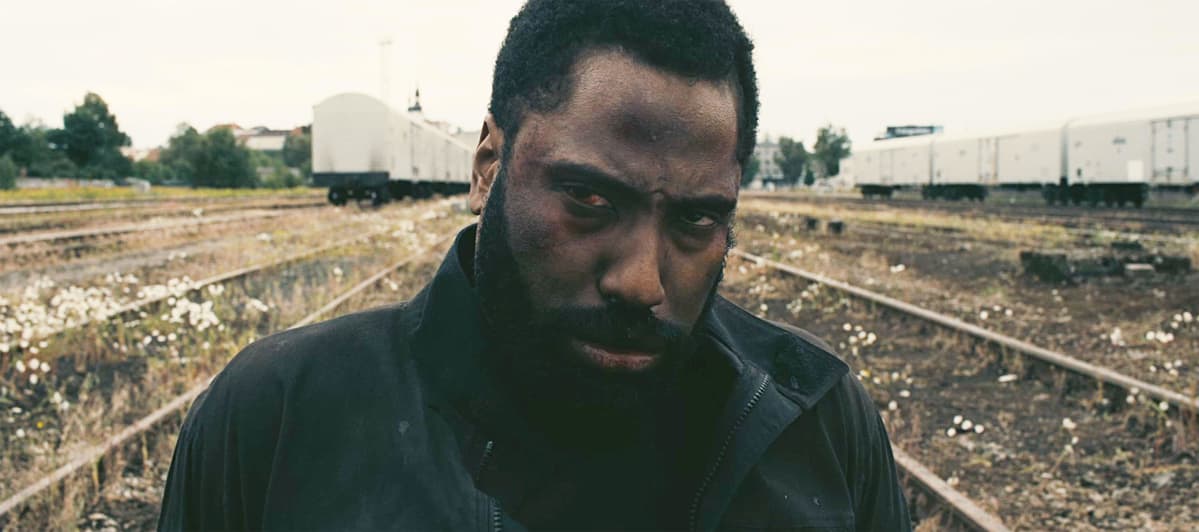 John David Washington in the ©Warner Bros. new movie: Tenet (2020).