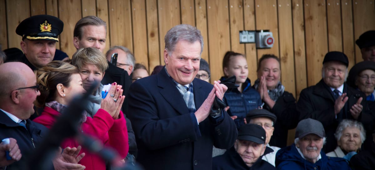 Niinistö vierailee Karstulassa.