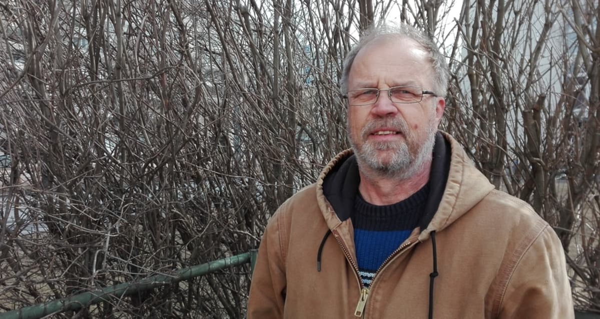 Biologian lehtori Jouko Sipari