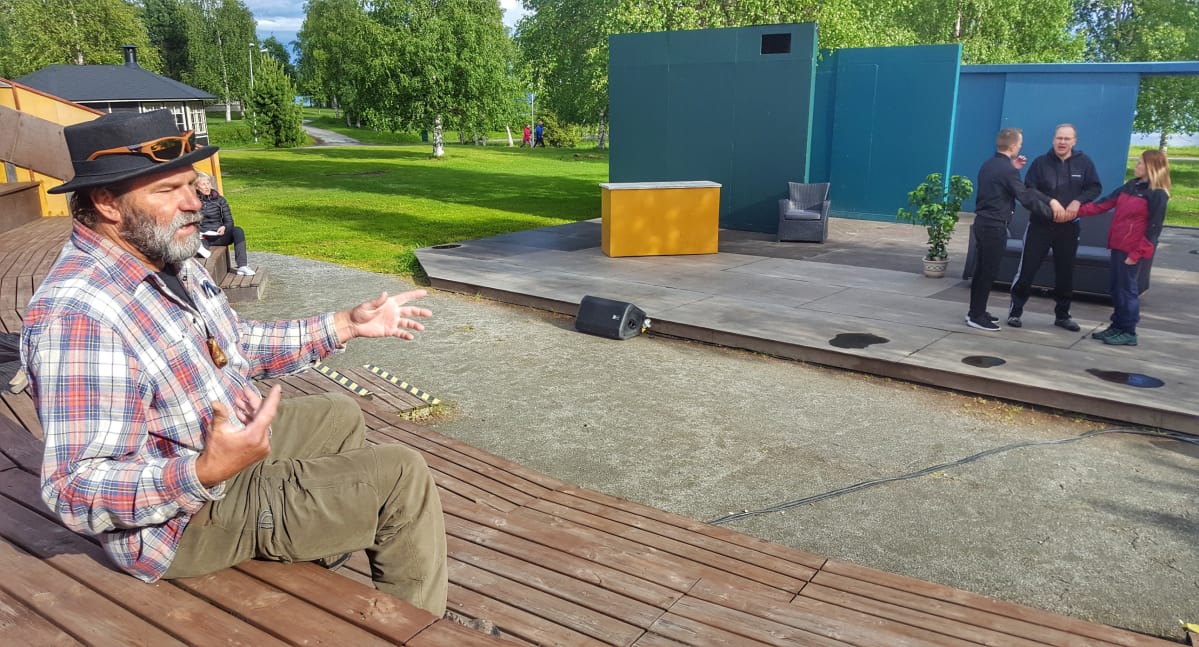 Kai Lehtinen Kuusamon Näyttämön kesäteatteriohjaajana kesäkuussa 2018.