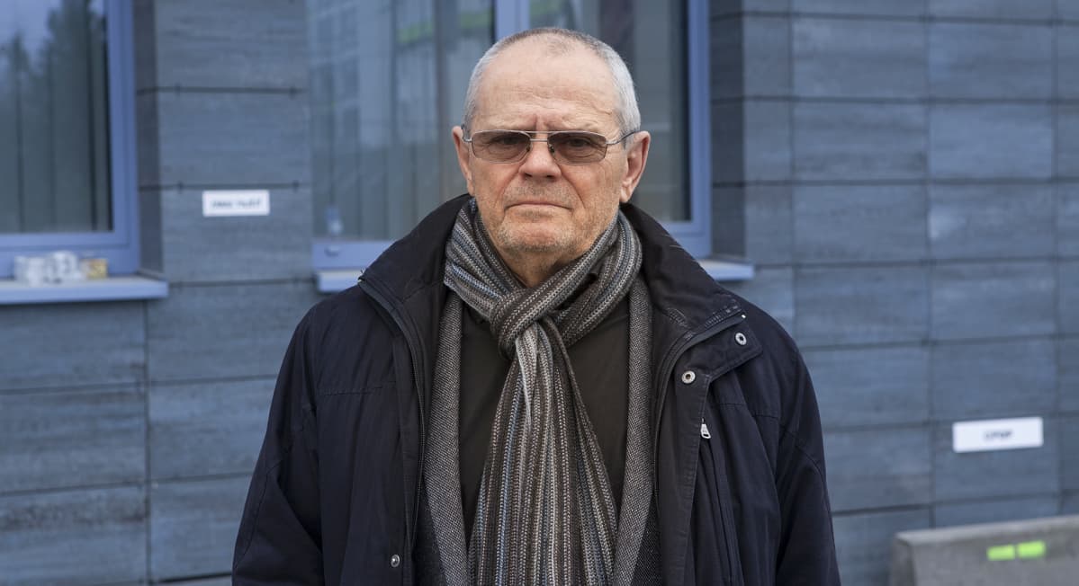Milan Knazko on Slovakian tunnetuimpia näyttelijöitä ja pitkän linjan demokratia-aktivisti.