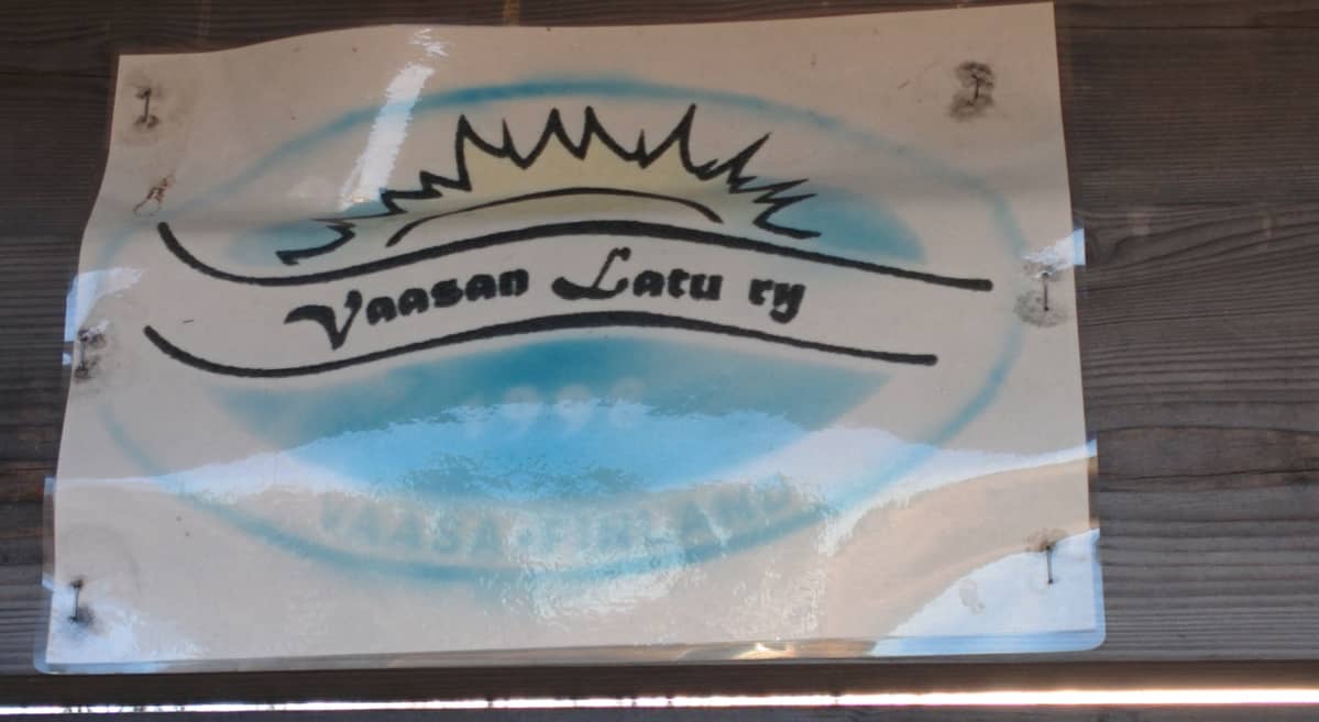 Vaasan latu asentaa sähköisen vieraskirjan avaimia kaikkiaan kuusi.
