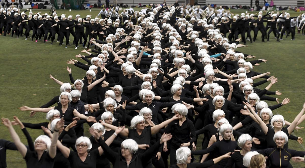 Turun Gymnaestrada-voimistelutapahtuman harjoituksissa Myyrmäessä Vantaalla lauantaina 7. huhtikuuta 2018.