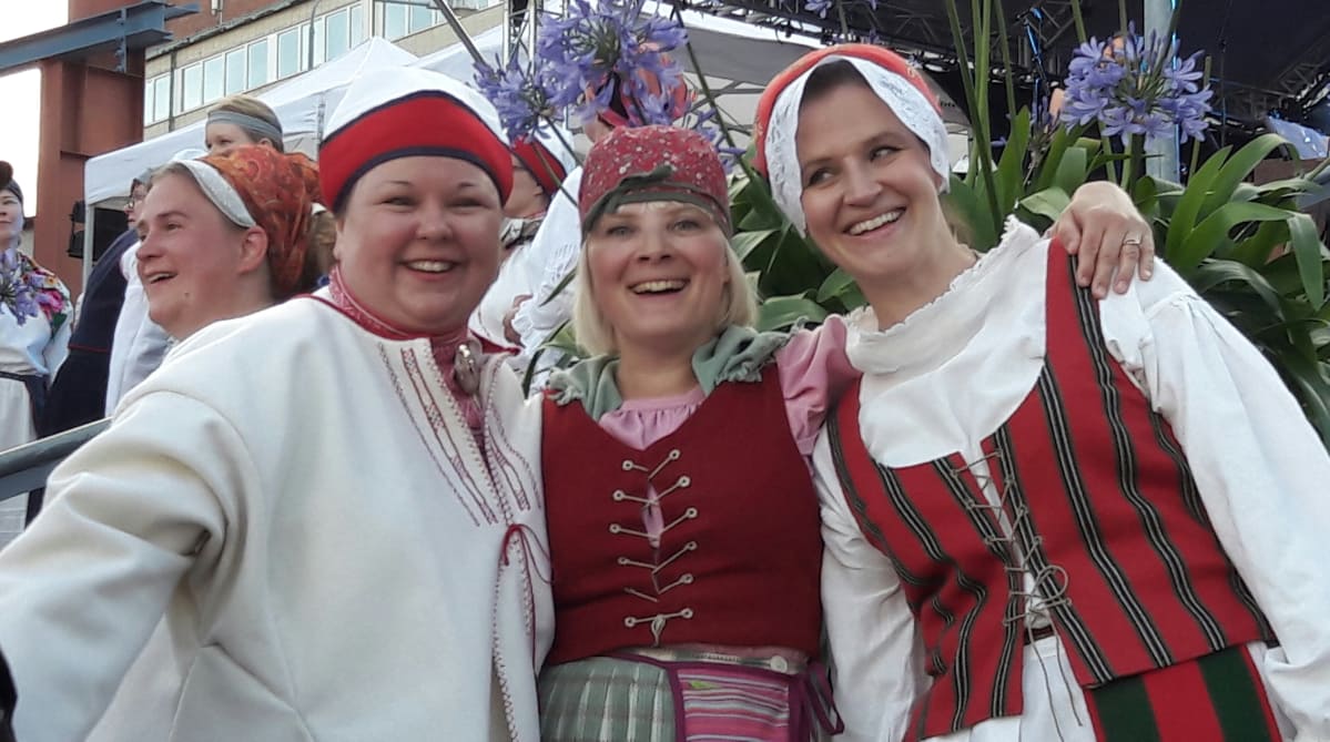 Kansantanssijoita Turun Europeadessa.