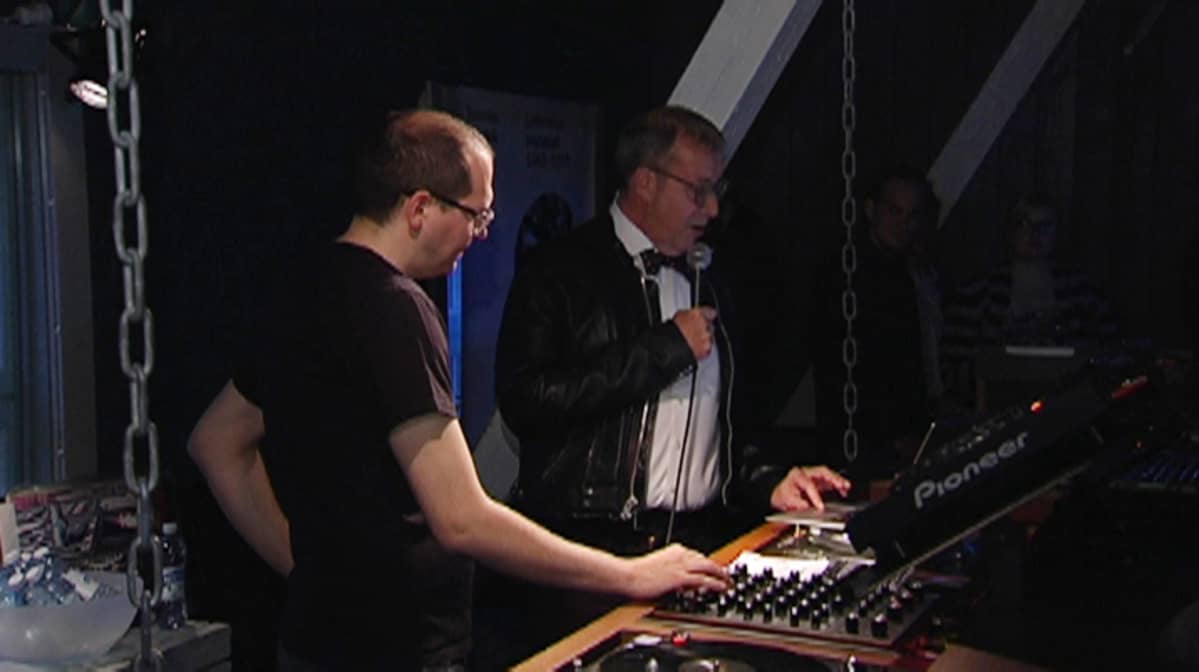 DJ Ilves.
