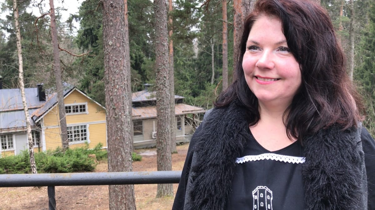 Aulangon tornikahvilan yrittäjä Tuuli Arponen