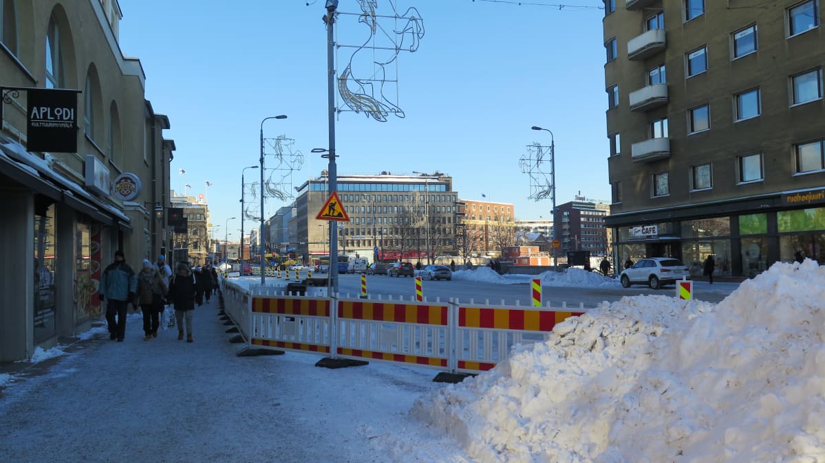 Hämeensillan remontti kaventaa jalkakäytäviä