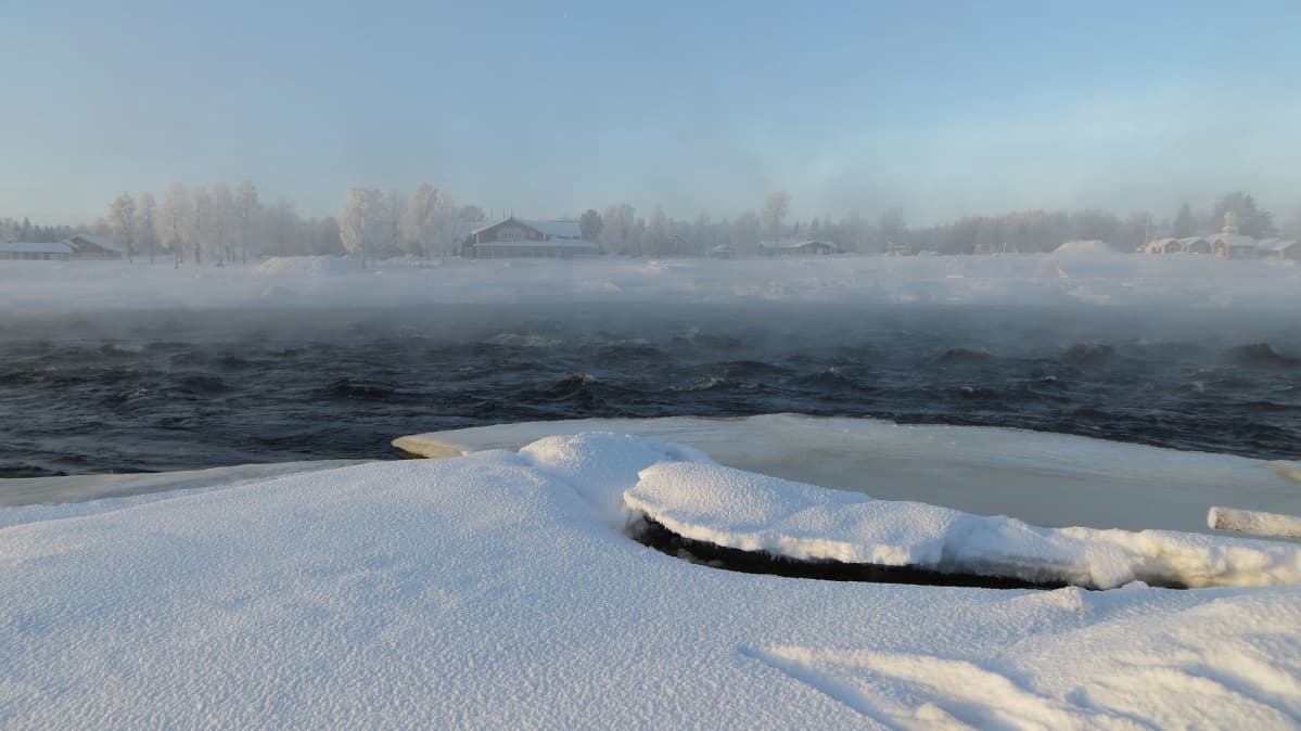 Kukkolankoski.