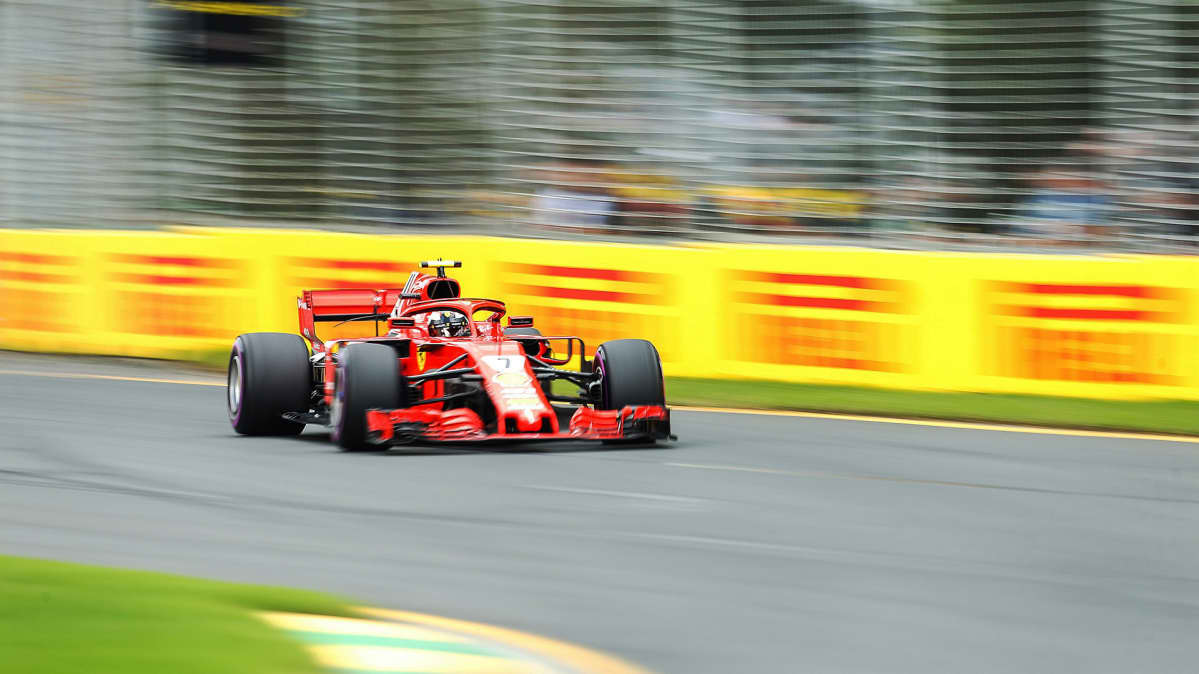 Kimi Räikkösen ohjaama Ferrari Australian kilpailussa.