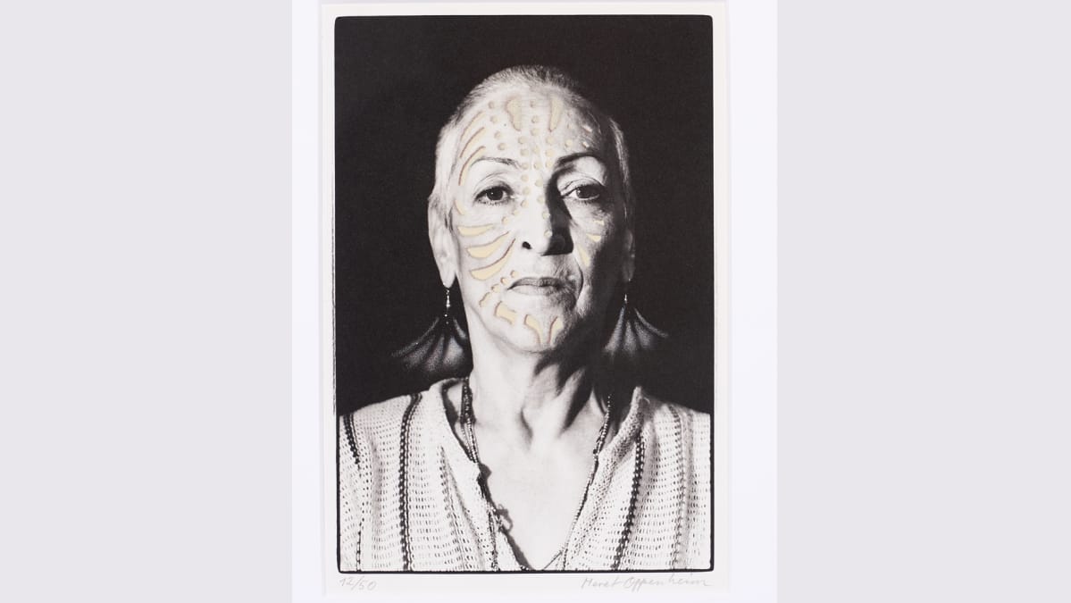 Meret Oppenheimin tatuoitu muotokuva vuodelta 1980.