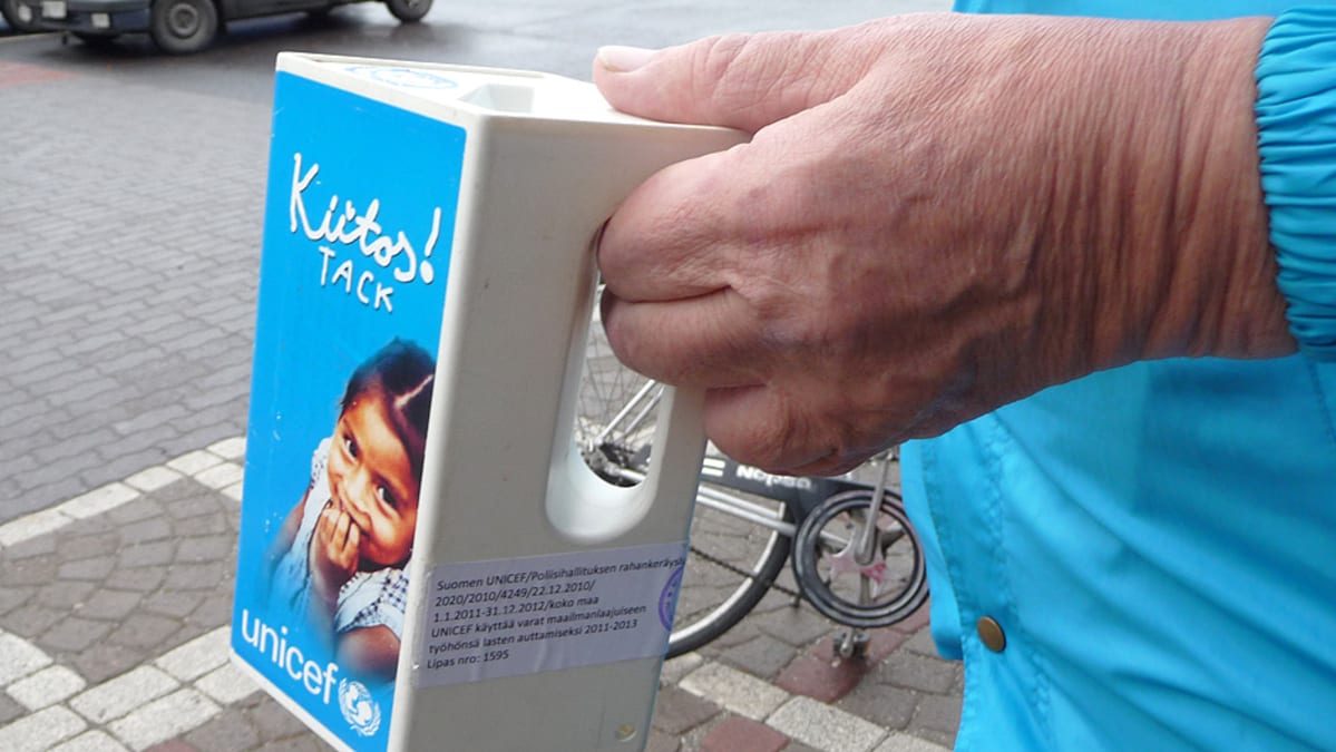Unicef Kemin lipaskerääjät ovat liikkeellä Afrikan lasten auttamiseksi.