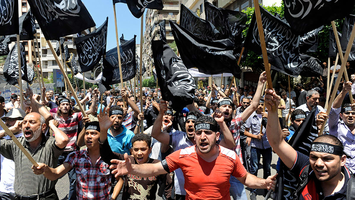 Islamistisen Hizb al-Tahrir -liikkeen kannattajat protestoivat Syyrian hallintoa vastaan mielenosoituksessa.