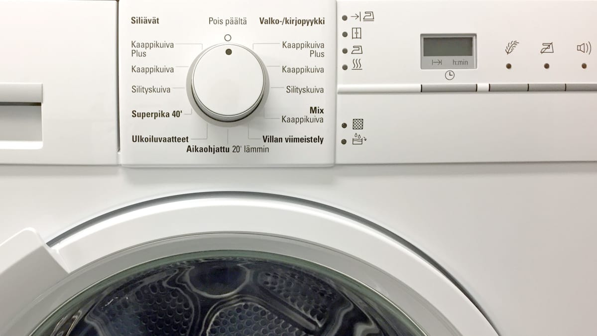 Kuivausrummun mittaristo.