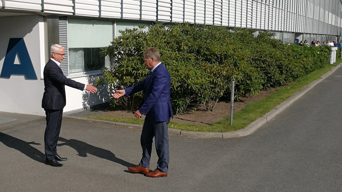 Presidentti Sauli Niinistö Uudenkaupungin autotehtaalla 16.8.2017.