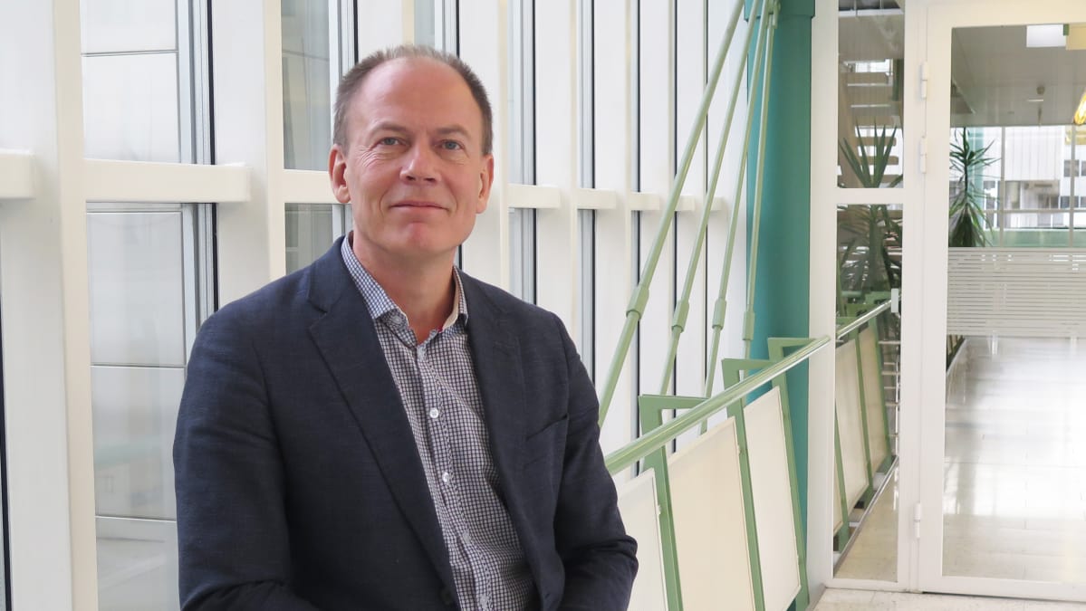 Tampereen yliopiston kunnallispolitiikan professori Arto Haveri