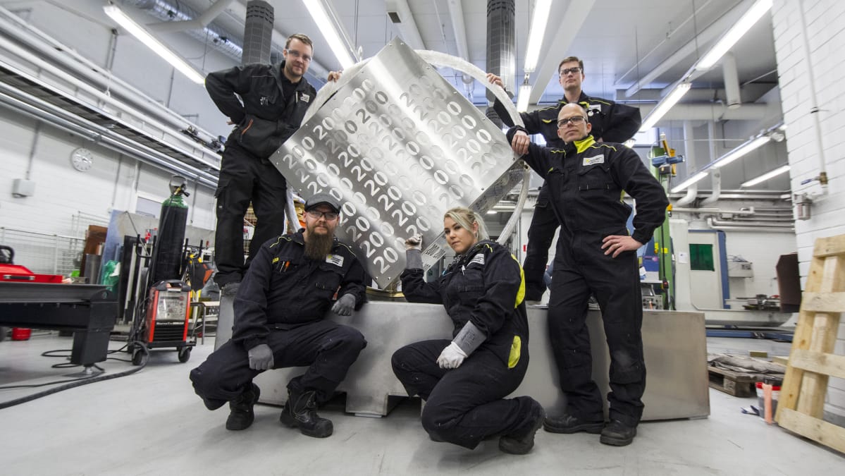 Aikakapselin tekijät.