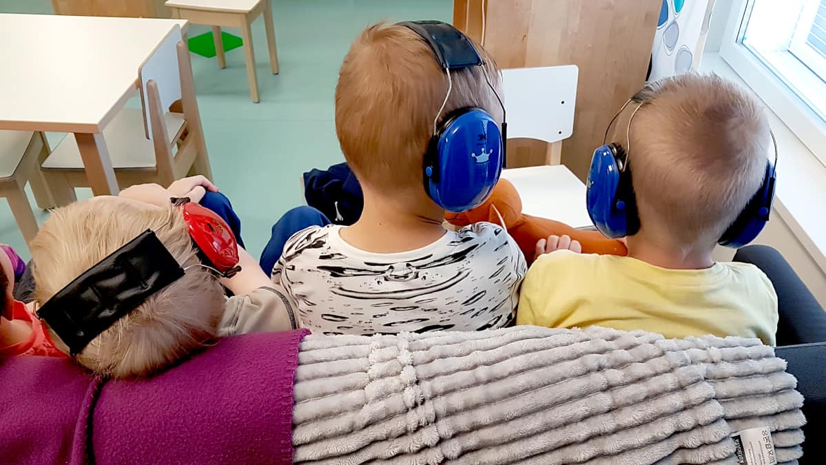 Kuulosuojainten käyttö yleistyy päivökodeissa.