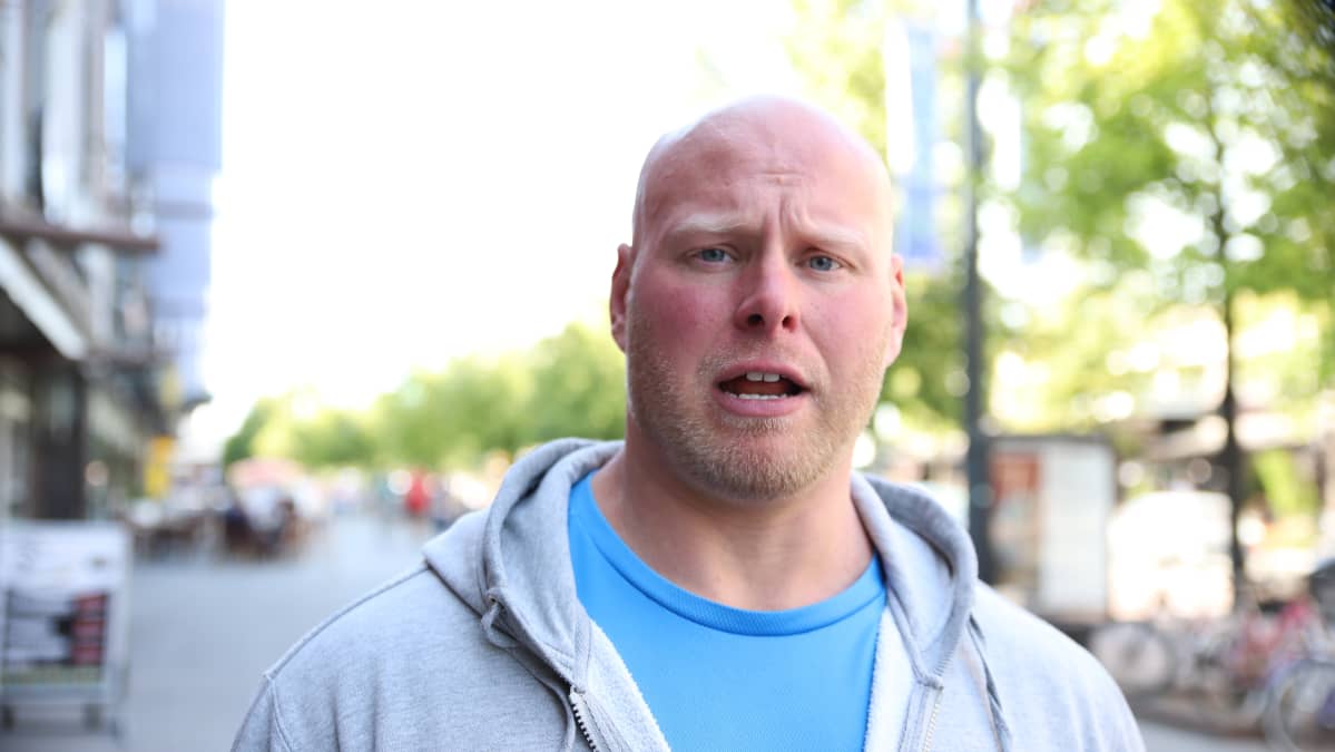 Lahtelainen kaupunginvaltuutettu ja yrittäjä Kalle Aaltonen