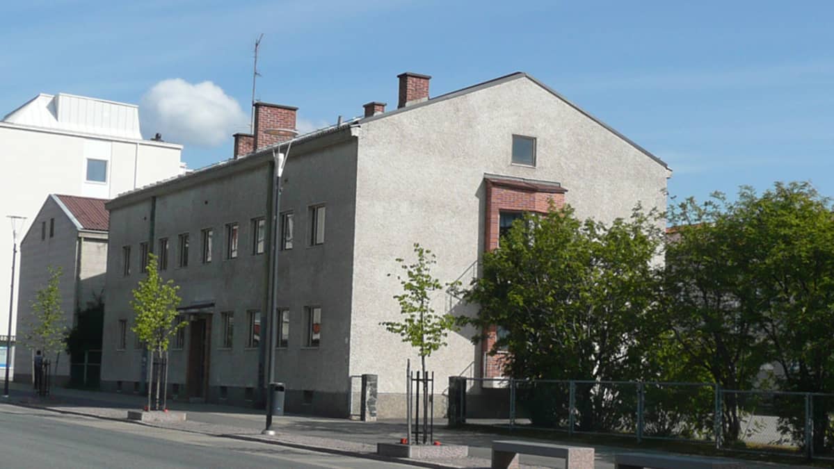Ounaskosken koulun opettajain asuintalo