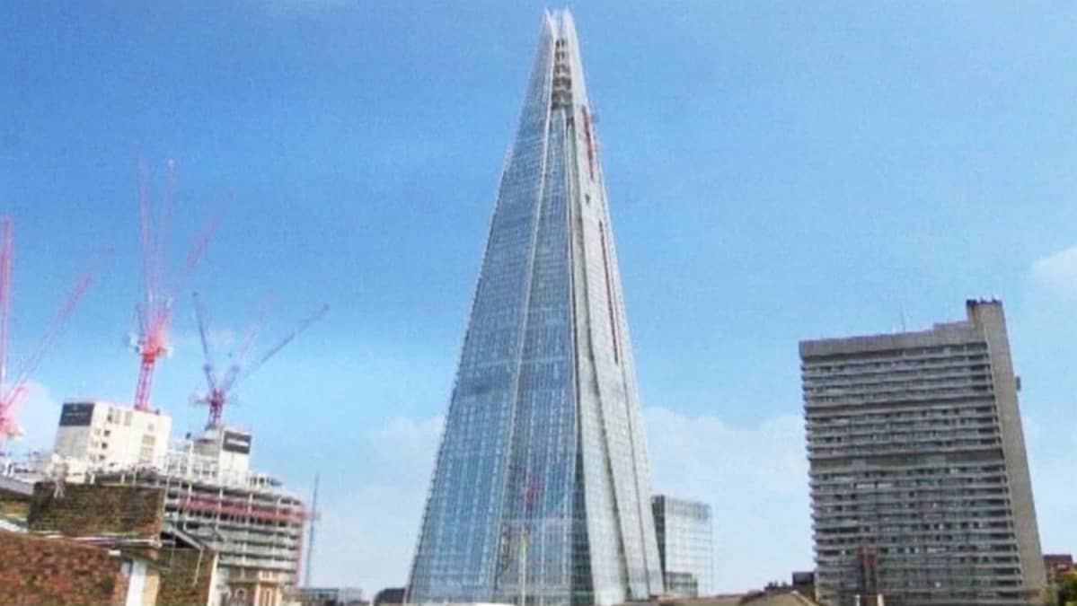 Shard-rakennus Lontoossa.