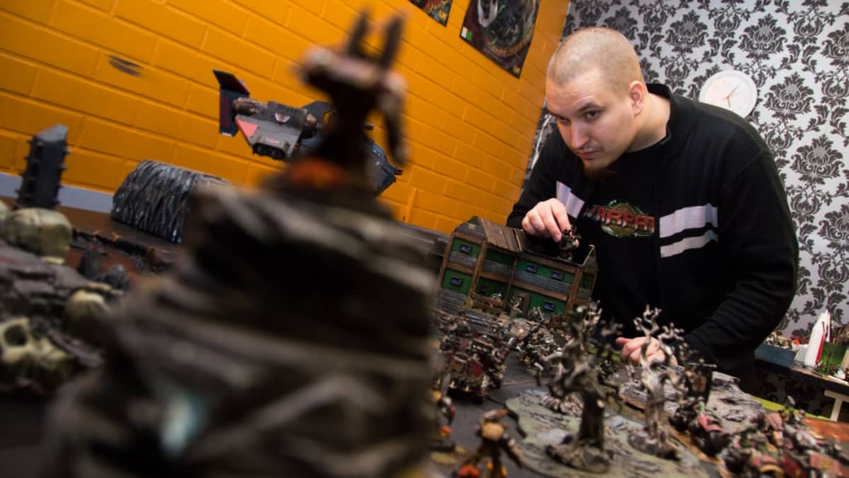 Toni Forselius, Warhammer, Mikkelin Peliliike