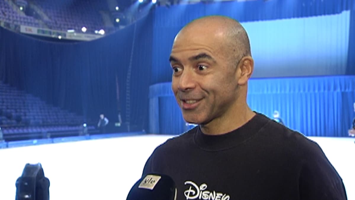 Disney on Ice -esiintyjä.