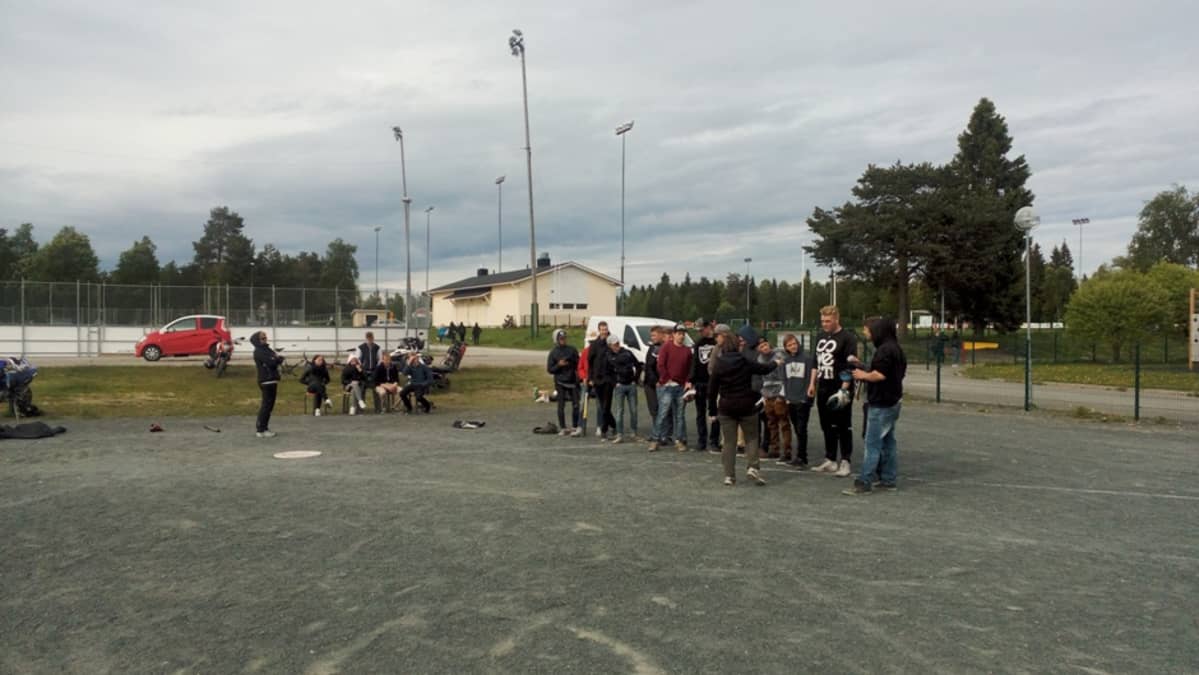Kesäboksi Keminmaan Laurilassa.