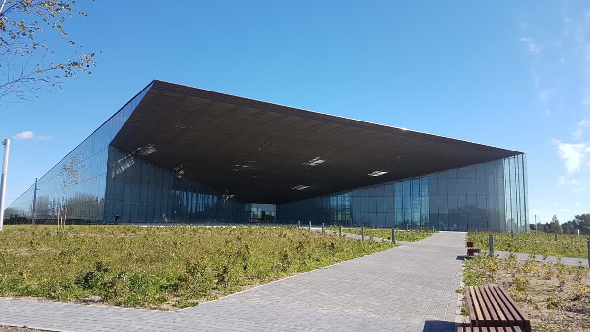 Viron kansallismuseo ulkoa
