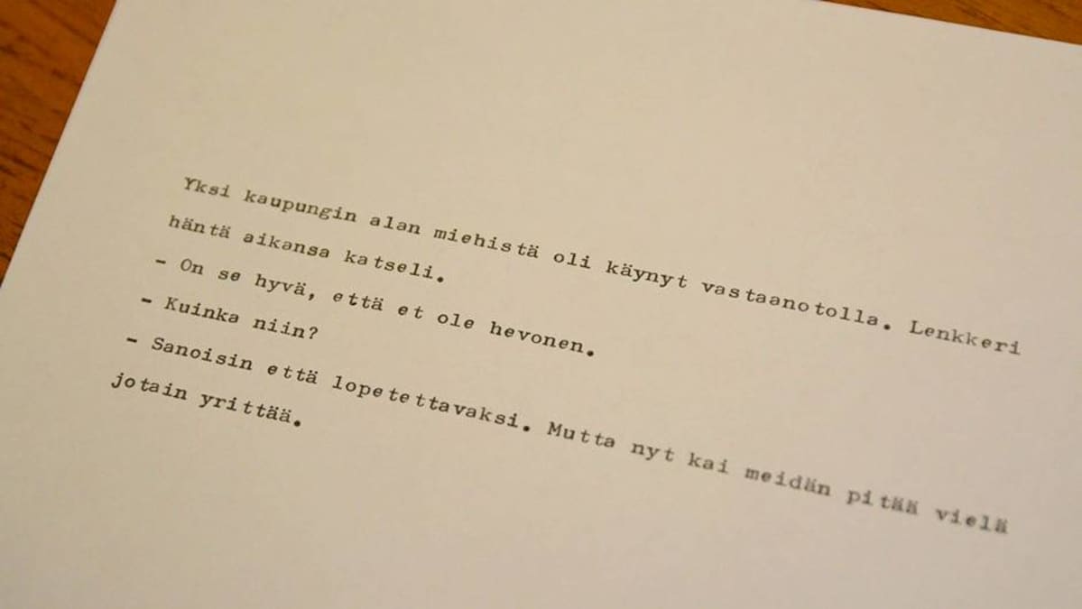 Paperille kirjoitettu muistelma tohtori Lenkkeristä
