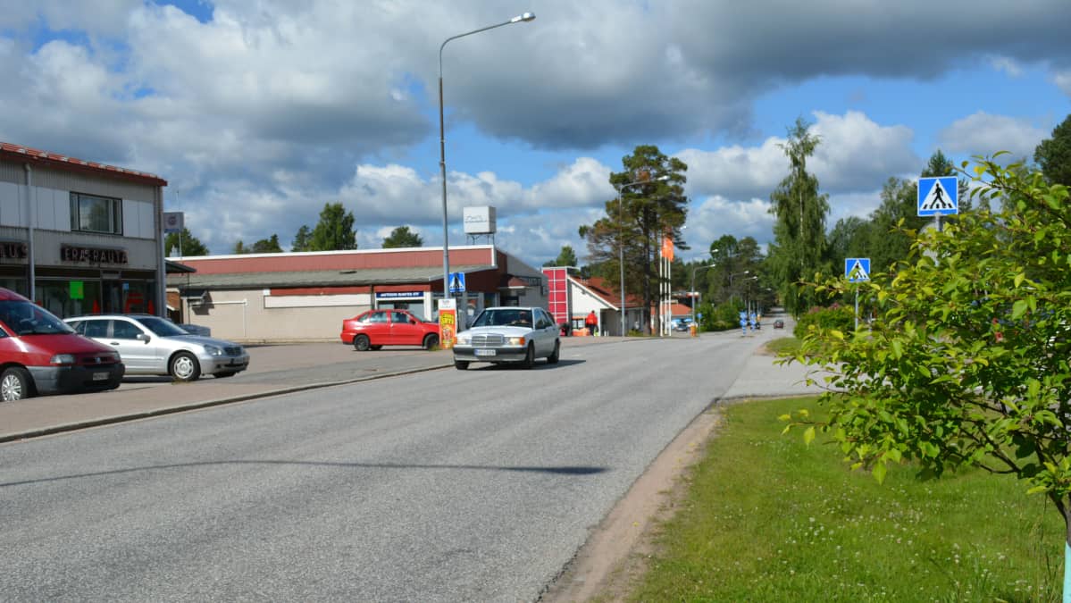 Puolangan katukuva kesällä 2017