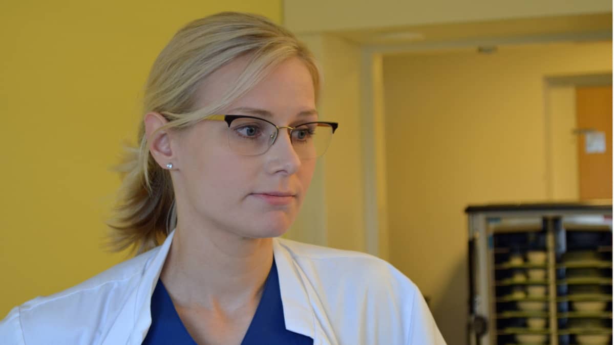Hospitalisti-erikoislääkäri Kirsi Laitakari.