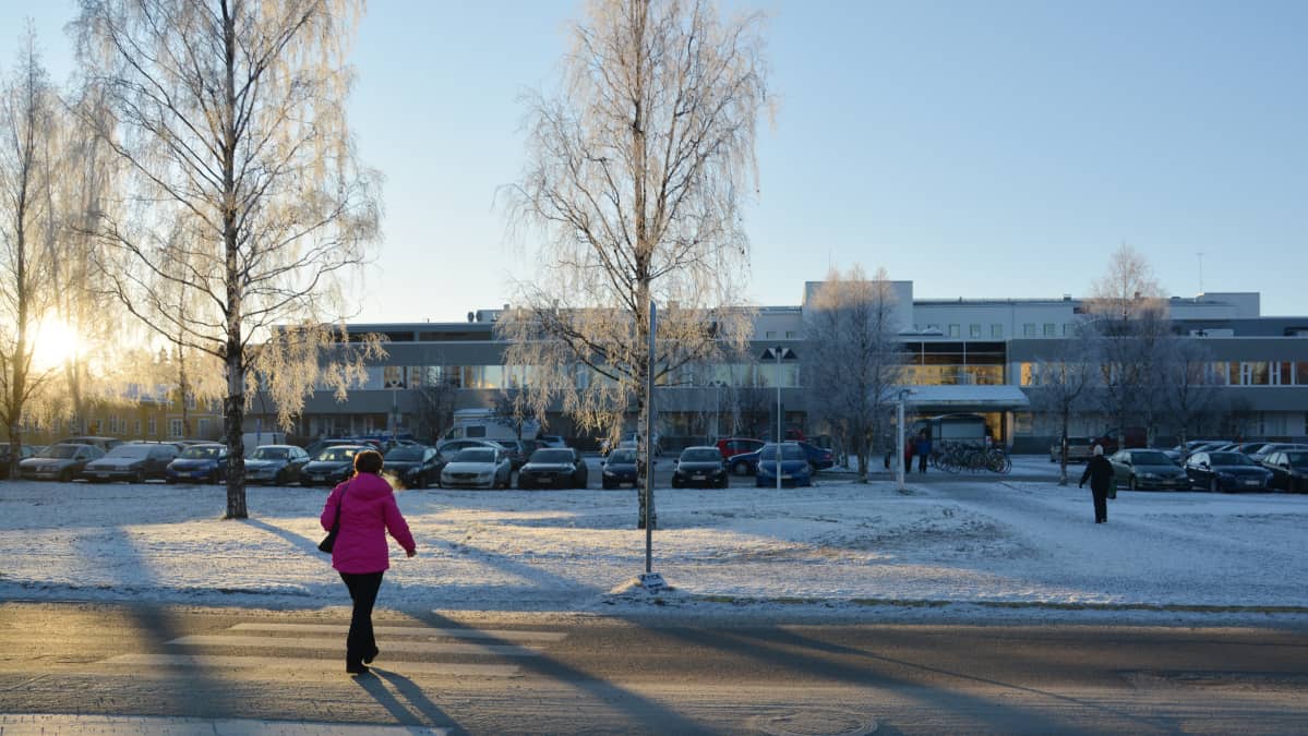 Länsi-Pohjan keskussairaala