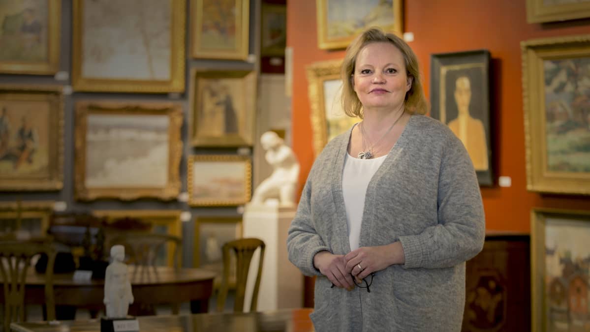 Toimitusjohtaja Mia Okko-Koskinen, Hagelstam & Co
