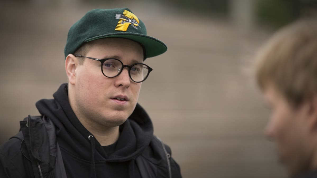 Hätä-Miikka Oulunkylän tekojääradalla
