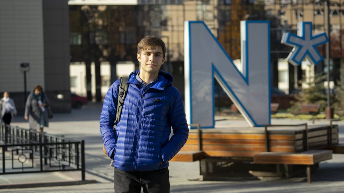 Nikita Prohošin Novosibirskin valtionyliopistolla.