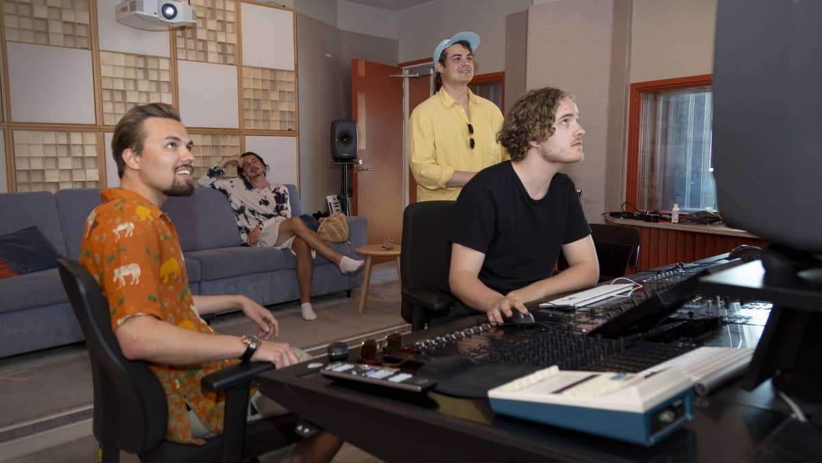Sonic Pump Studios, Artem