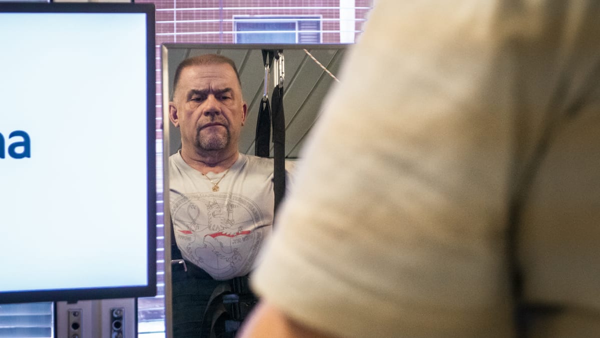 Timo Heikkinen on kokenut kävelyrobotin käyttäjä.