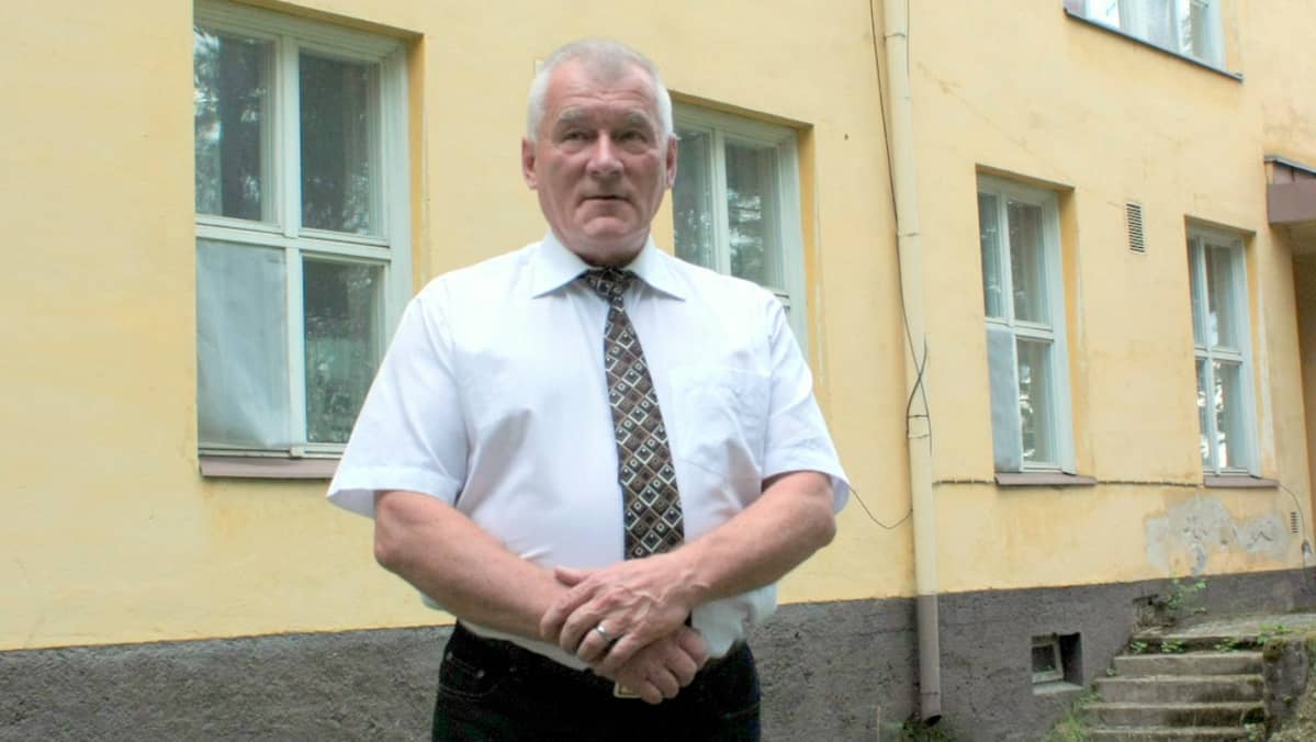 Sotahistorioitsija, rajakapteeni (evp.)Tauno Oksanen