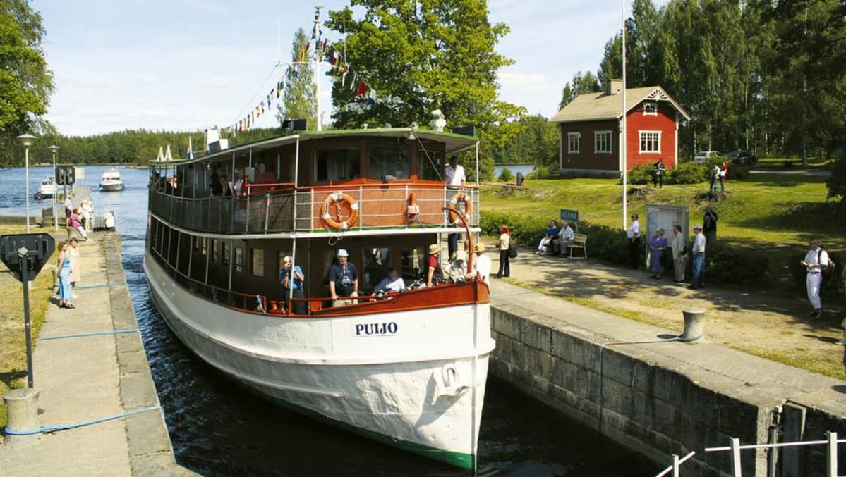 M/S Puijo Kerman kanavassa Heinävedellä.