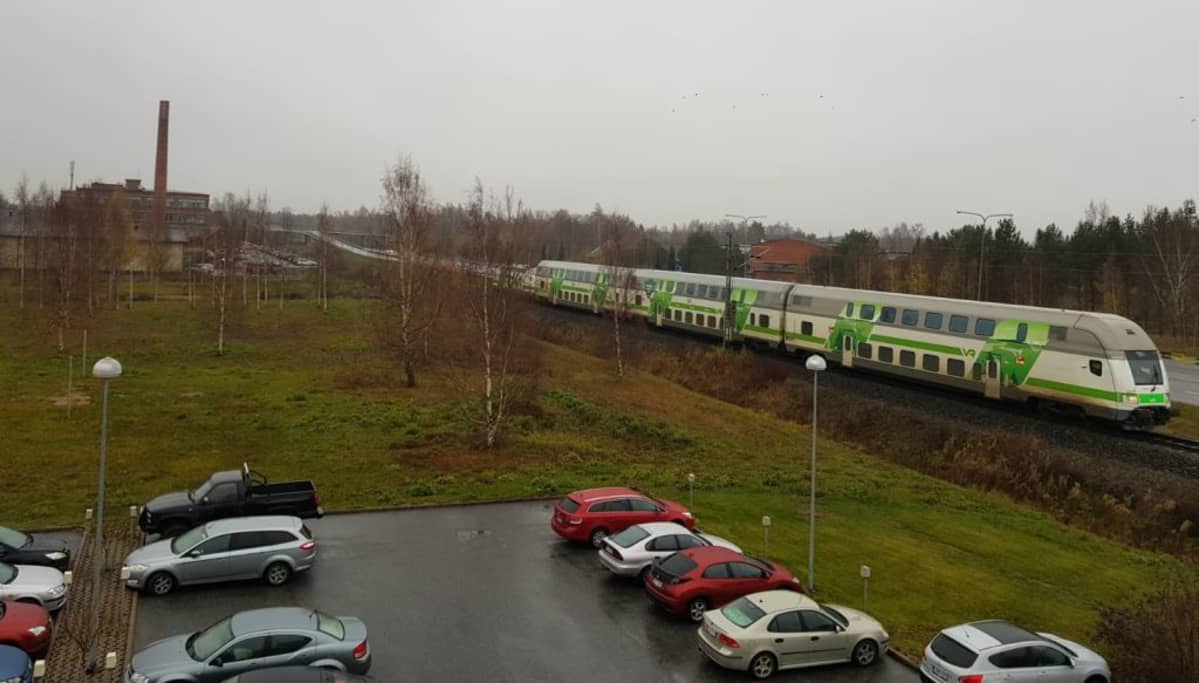 Juna pysähdyksissä Ulvilan Friitalassa (onnettomuus).
