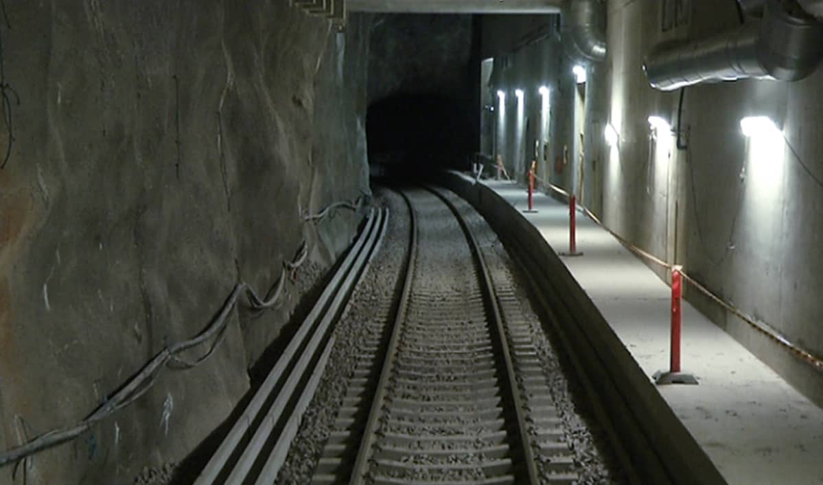 Länsimetron kiskoja kesäkuussa 2016.