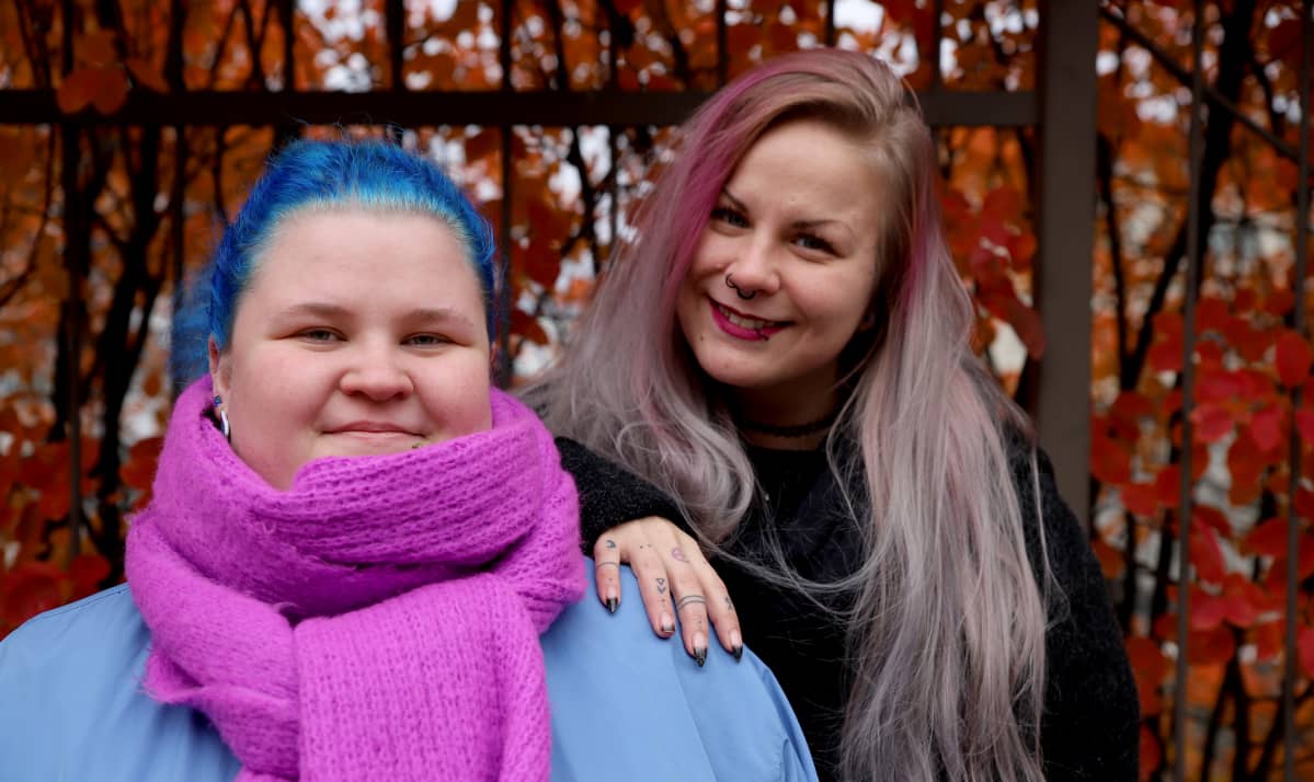 Krista Viitala ja Katri Salmi Lahdessa.